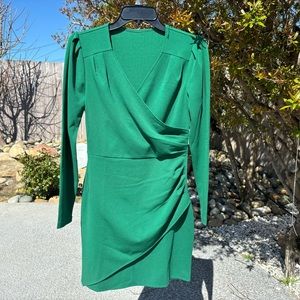 Lyaner Women’s full sleeve green dress v neck size XS